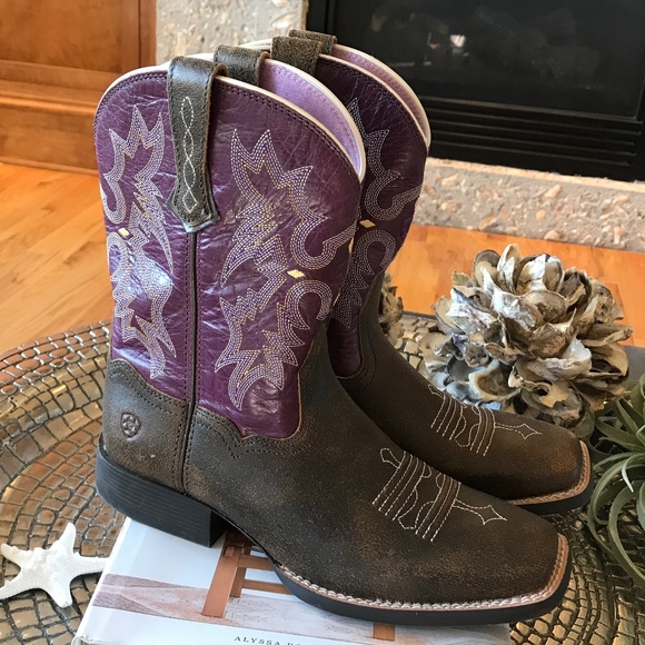 Ariat Other - ARIAT 🐴 WESTERN PURPLE LEATHER COWGIRL BOOTS